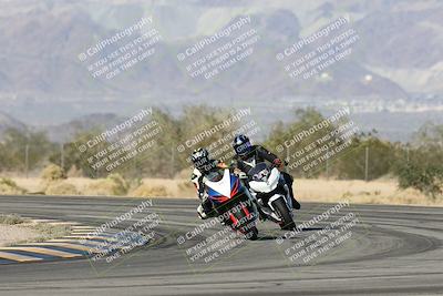 media/Dec-04-2025-Racers Edge (Thu) [[5ebc9f124d]]/3-B Group/1-Session 1 (Turn 7)/